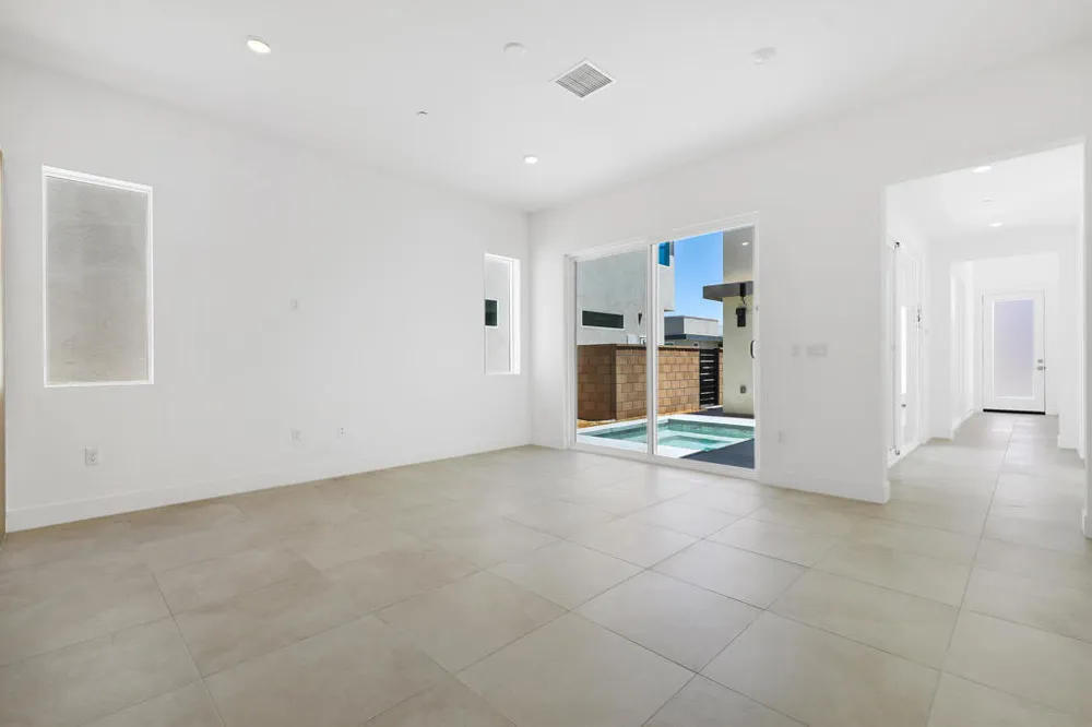 2677 Maverick Lane Palm Springs, CA 92264