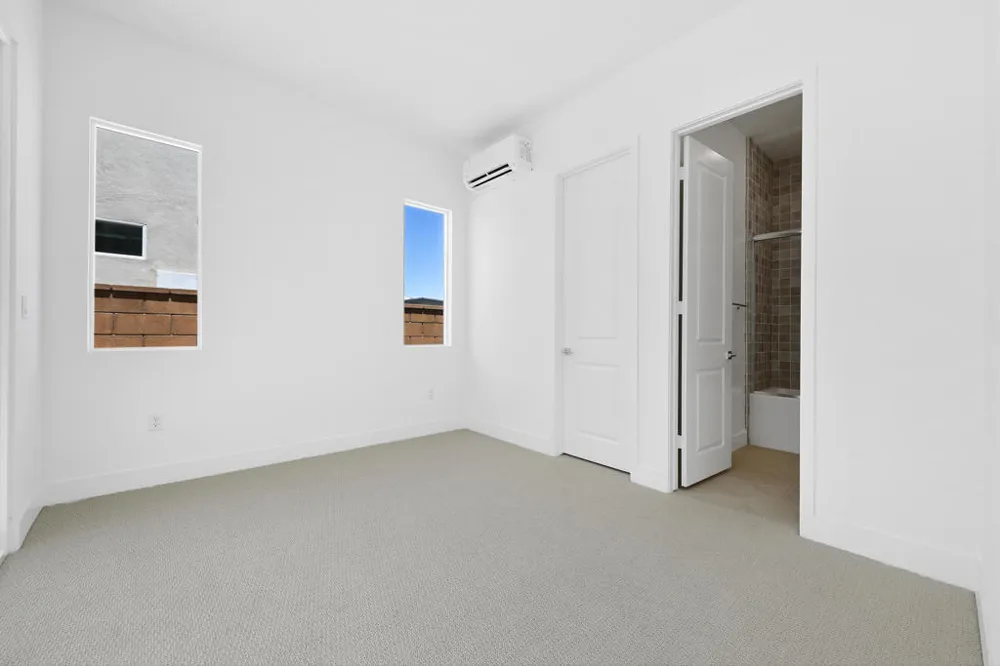 2677 Maverick Lane Palm Springs, CA 92264