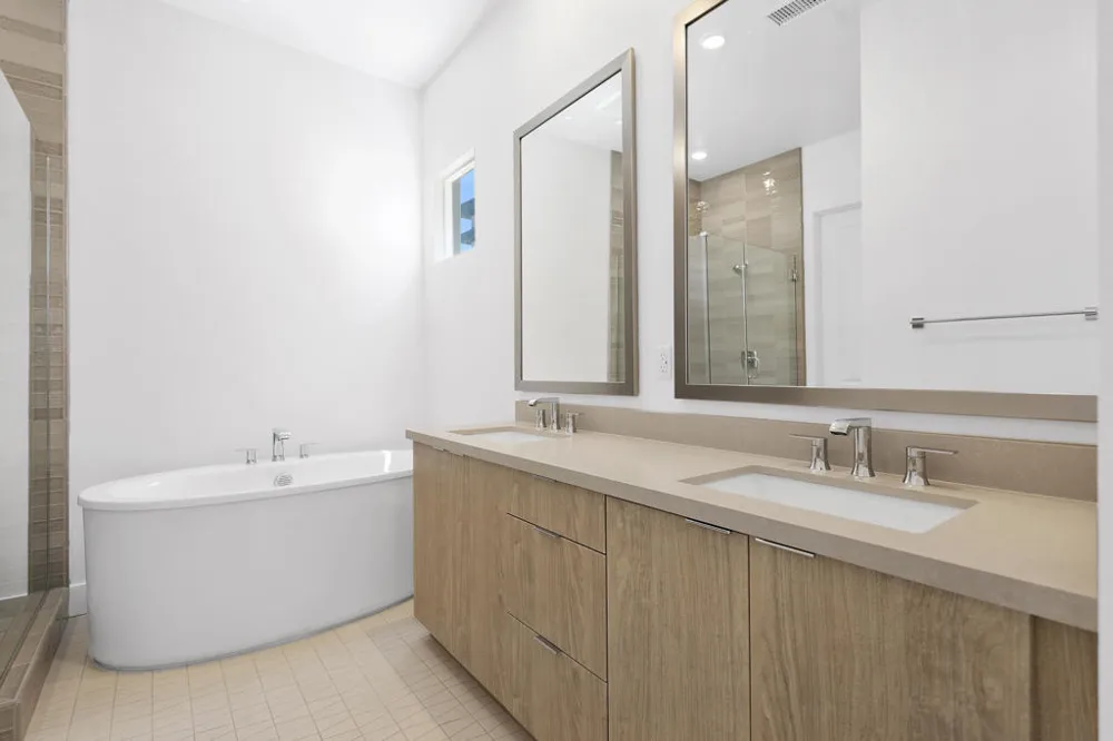 2677 Maverick Lane Palm Springs, CA 92264