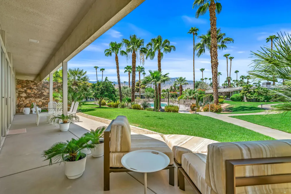 1207 Tamarisk West Street Rancho Mirage, CA 92270