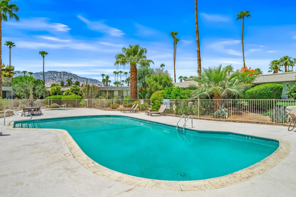 1207 Tamarisk West Street Rancho Mirage, CA 92270