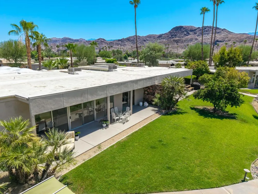 1207 Tamarisk West Street Rancho Mirage, CA 92270