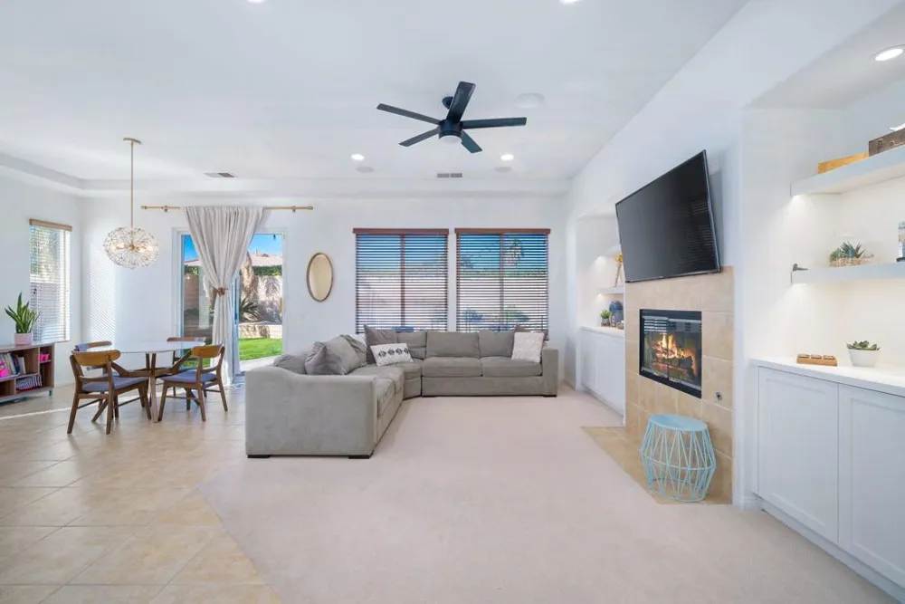 43569 Parkway Esplanade E La Quinta, CA 92253