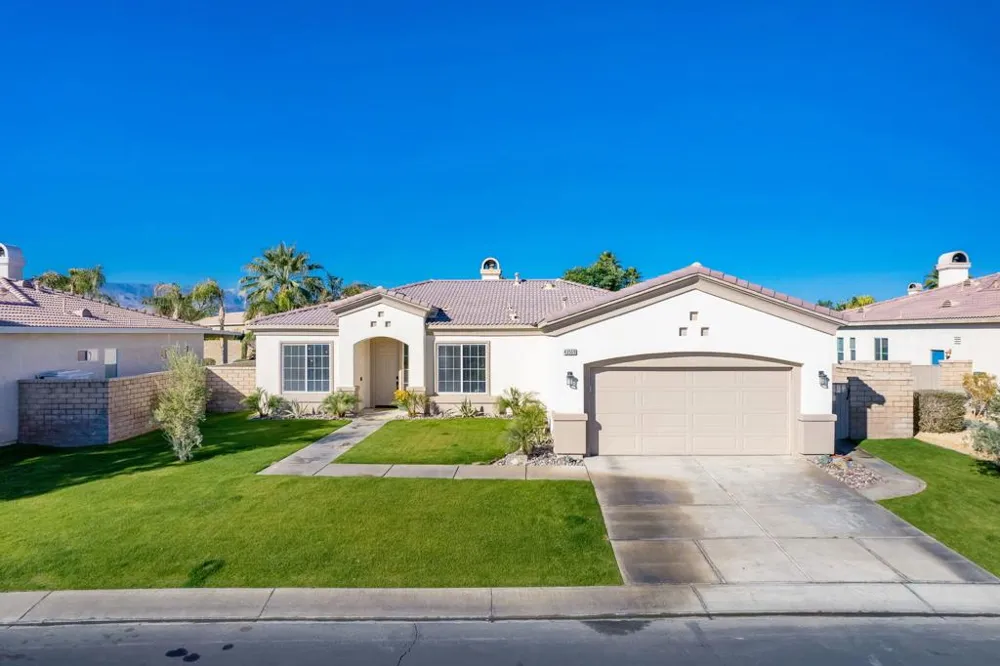 43569 Parkway Esplanade E La Quinta, CA 92253