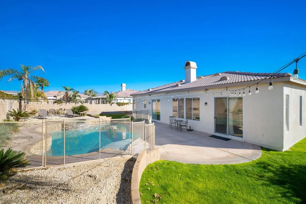 43569 Parkway Esplanade E La Quinta, CA 92253