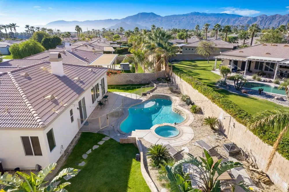 43569 Parkway Esplanade E La Quinta, CA 92253