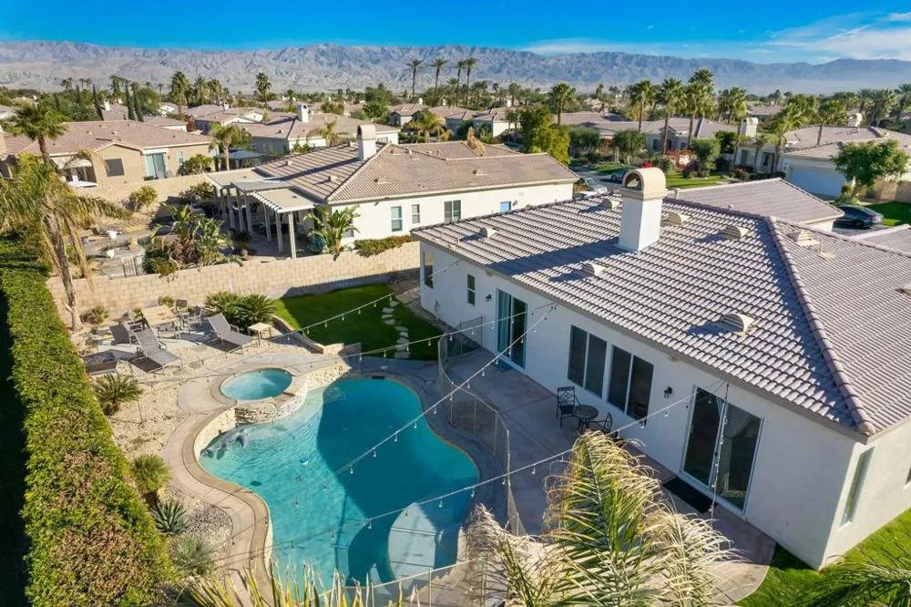43569 Parkway Esplanade E La Quinta, CA 92253