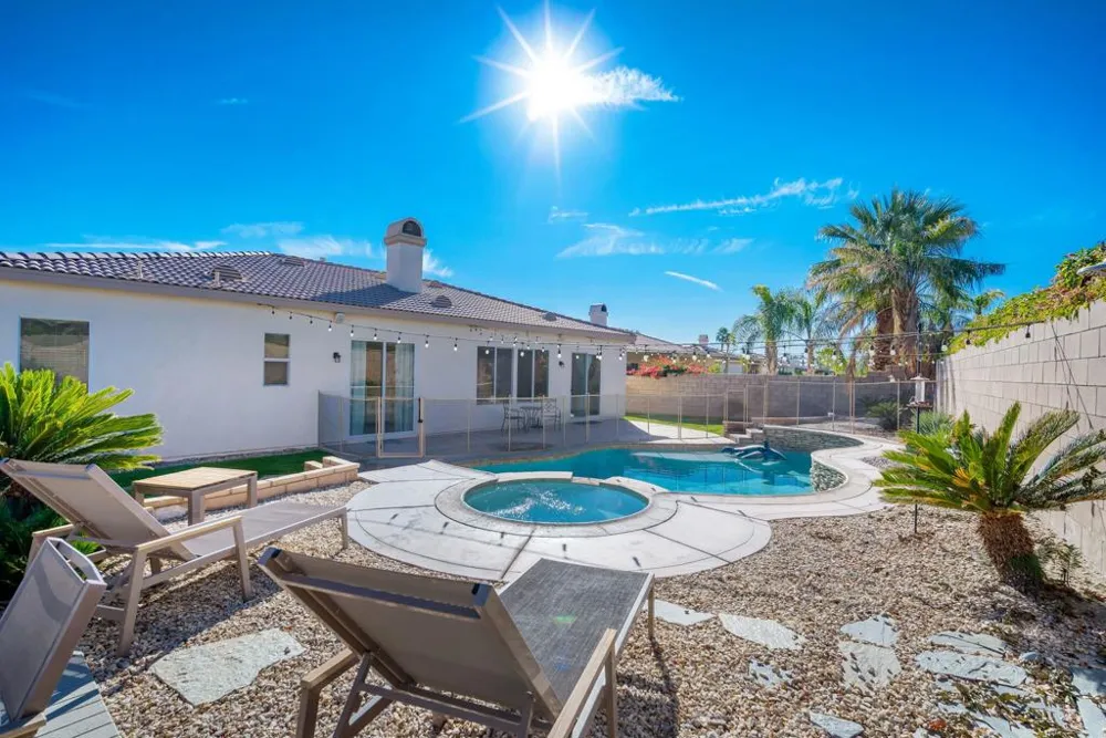 43569 Parkway Esplanade E La Quinta, CA 92253