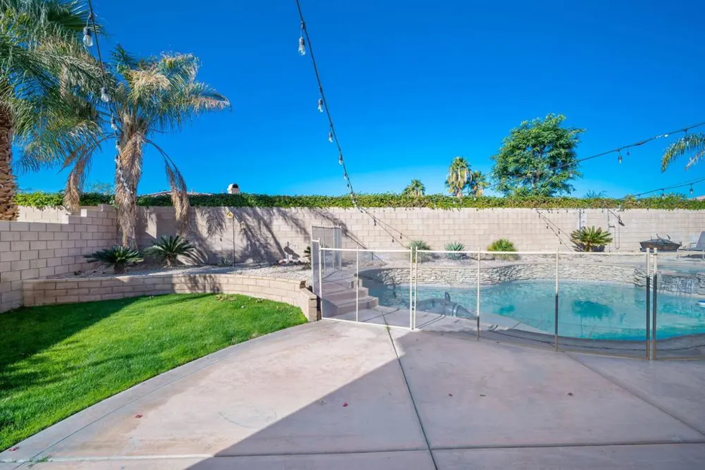 43569 Parkway Esplanade E La Quinta, CA 92253