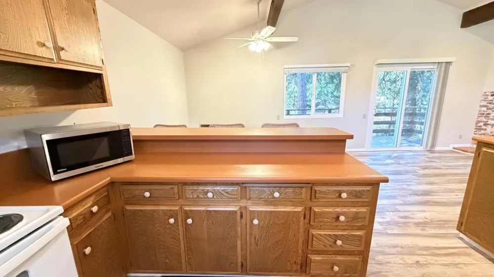 25950 Lilac Drive Idyllwild, CA 92549