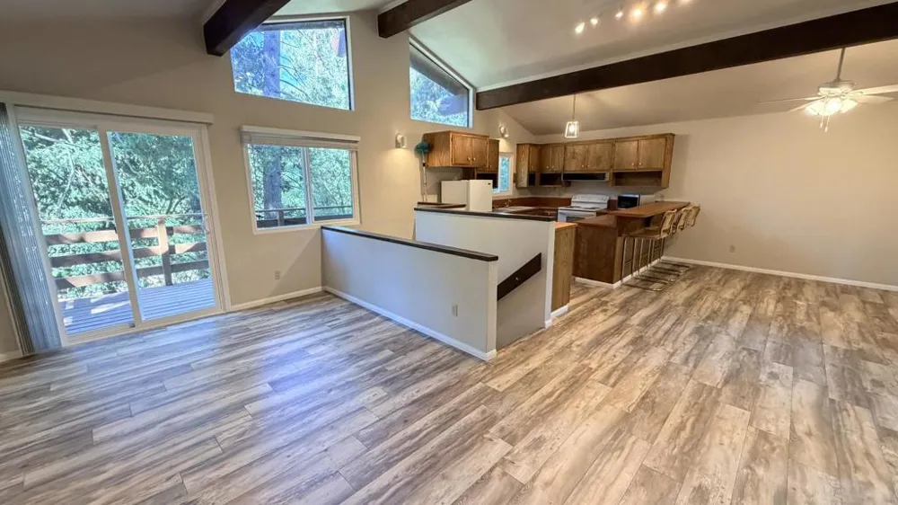 25950 Lilac Drive Idyllwild, CA 92549