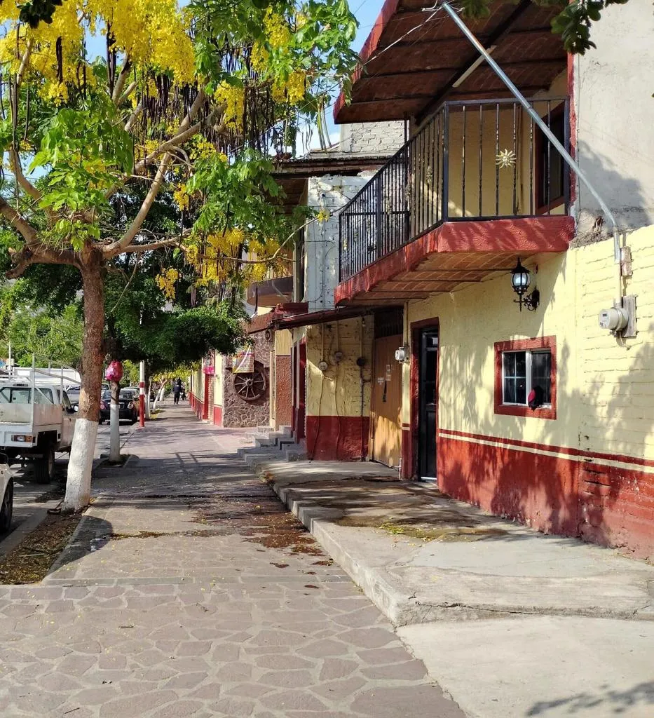Avenida Santiago Other, CA 99999
