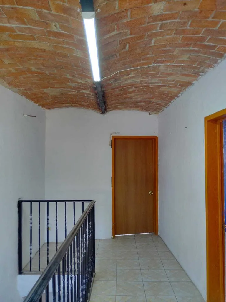 Avenida Santiago Other, CA 99999
