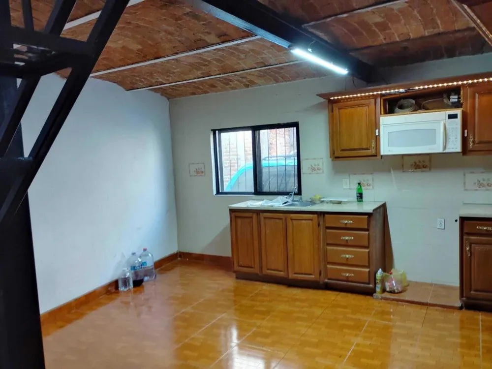 Avenida Santiago Other, CA 99999
