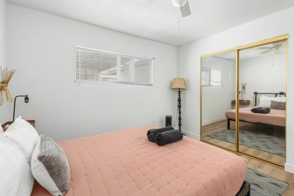 394 W Bon Air Drive Palm Springs, CA 92262