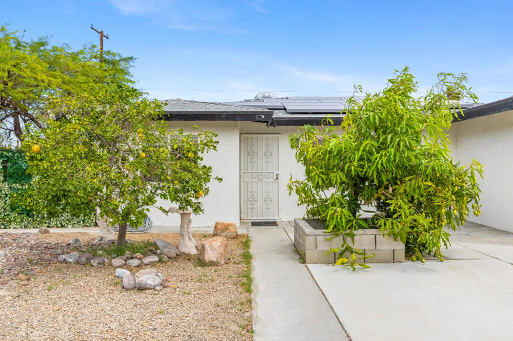 394 W Bon Air Drive Palm Springs, CA 92262