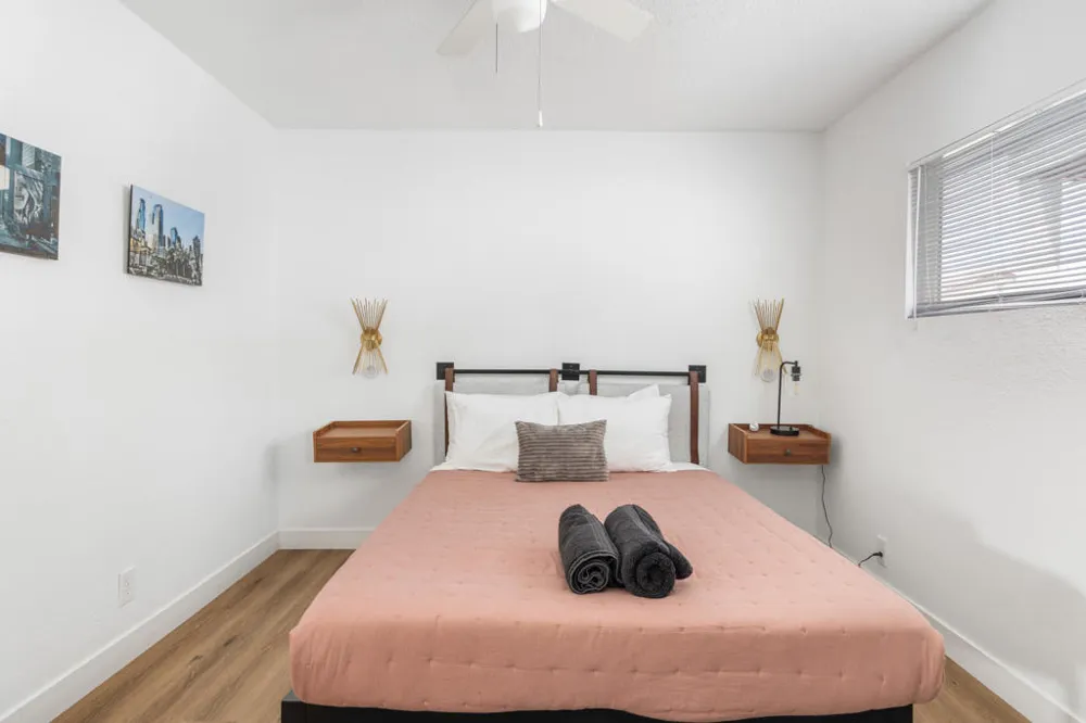 394 W Bon Air Drive Palm Springs, CA 92262