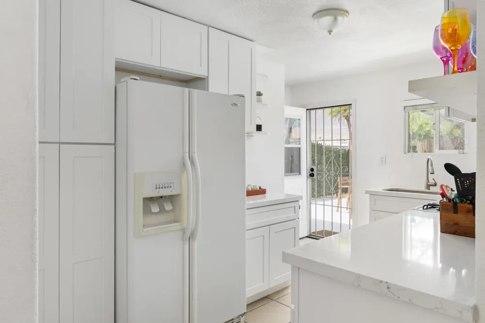 394 W Bon Air Drive Palm Springs, CA 92262