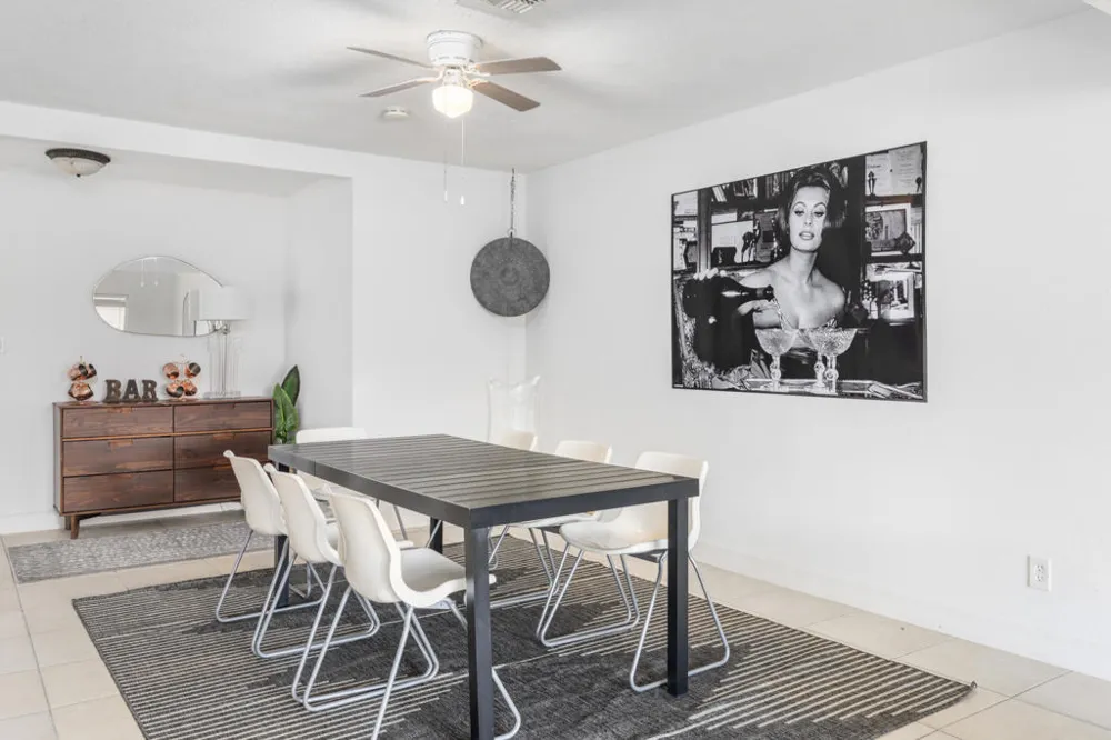 394 W Bon Air Drive Palm Springs, CA 92262
