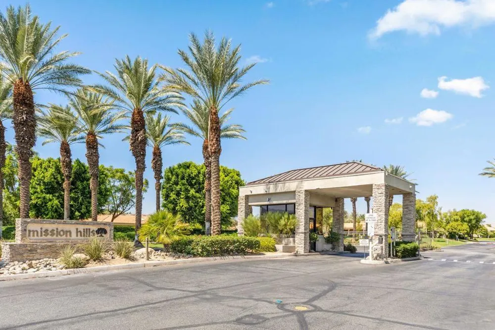 6 Pebble Beach Drive Rancho Mirage, CA 92270
