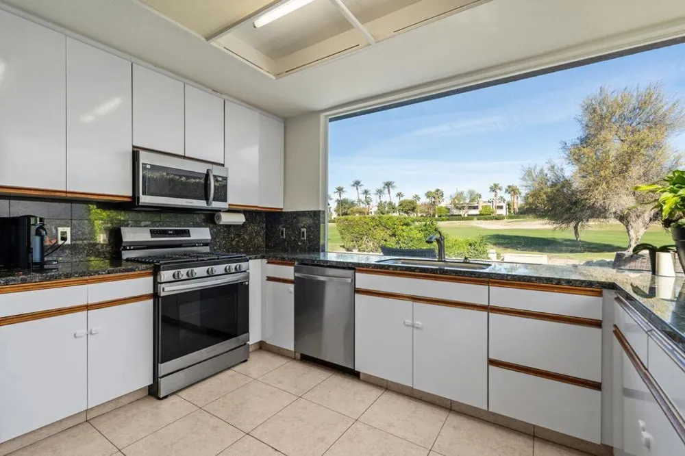 6 Pebble Beach Drive Rancho Mirage, CA 92270