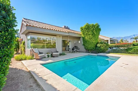 6 Pebble Beach Drive