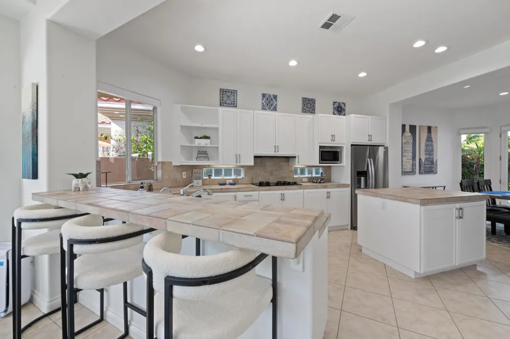 78715 Castle Pines Drive La Quinta, CA 92253