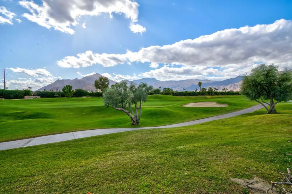 78715 Castle Pines Drive La Quinta, CA 92253
