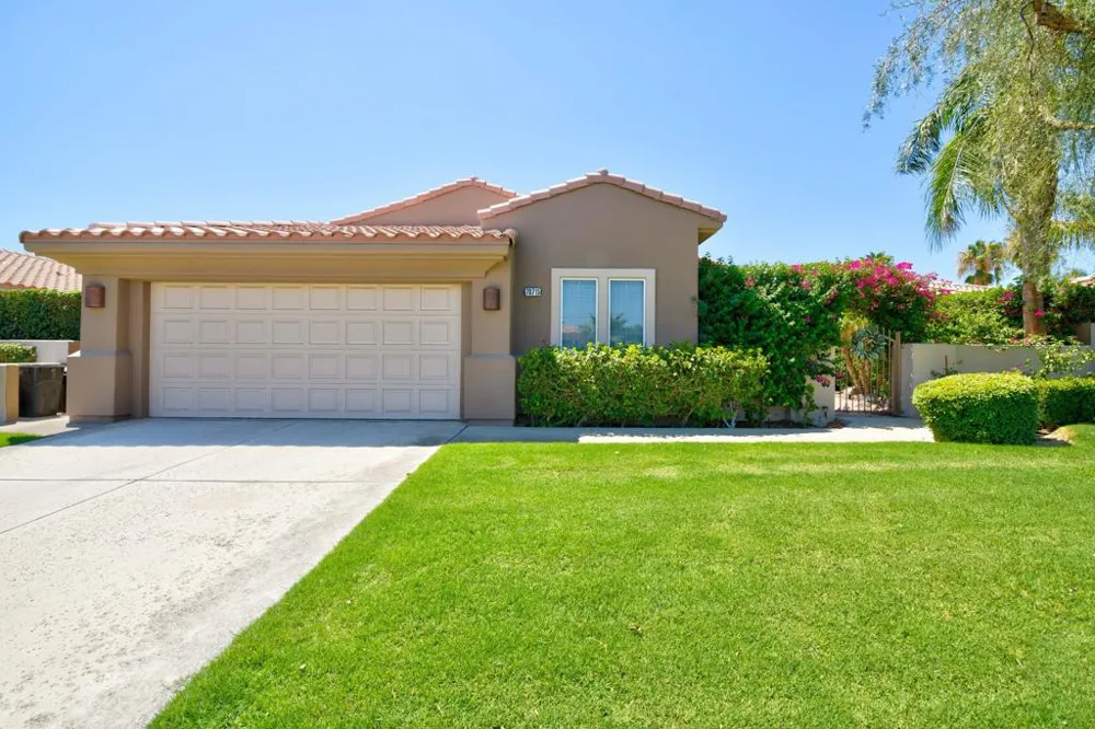 78715 Castle Pines Drive La Quinta, CA 92253