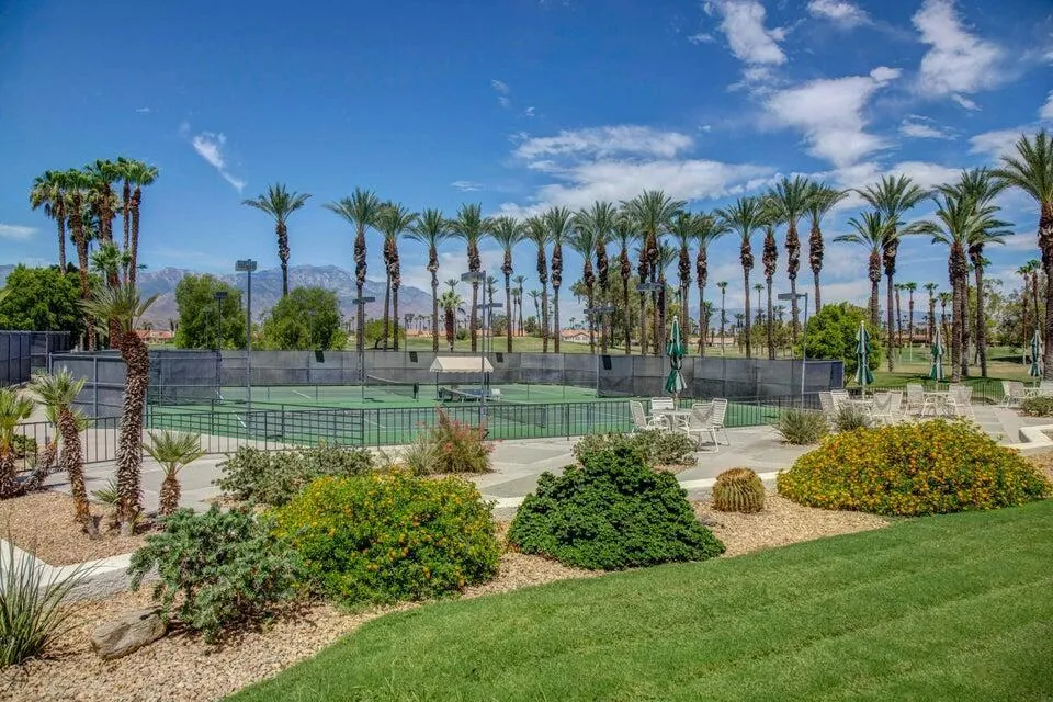 182 Desert Falls Circle Palm Desert, CA 92211