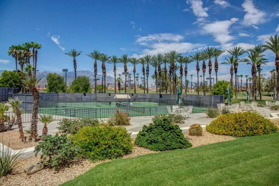182 Desert Falls Circle Palm Desert, CA 92211