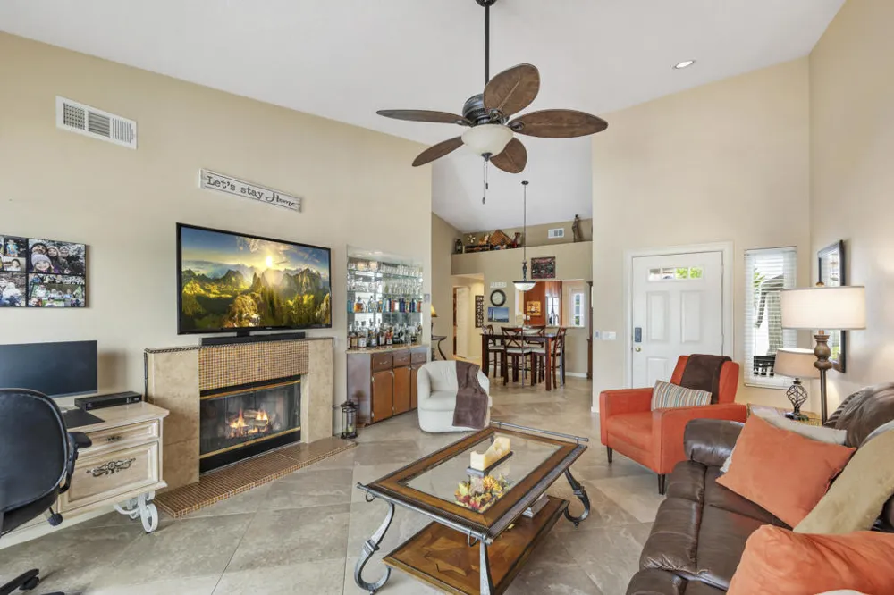 182 Desert Falls Circle Palm Desert, CA 92211