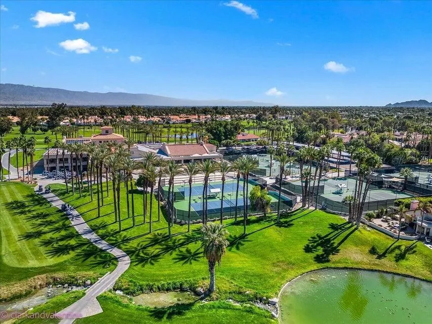 182 Desert Falls Circle Palm Desert, CA 92211