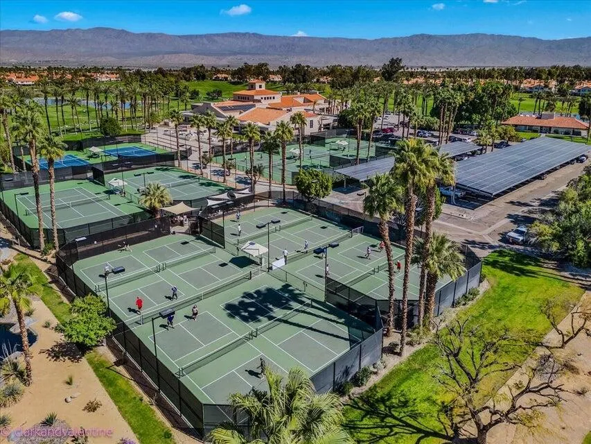 182 Desert Falls Circle Palm Desert, CA 92211