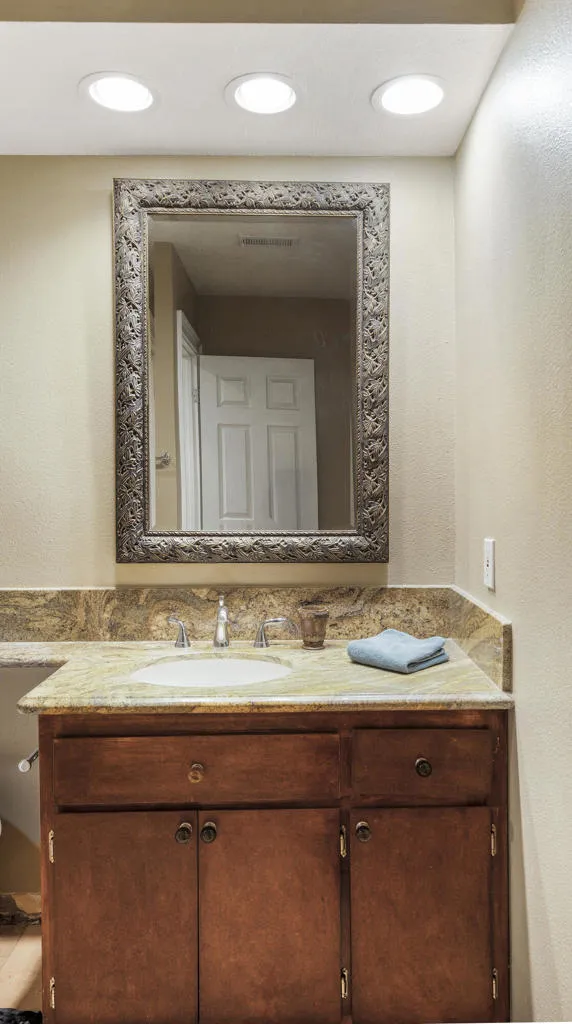 182 Desert Falls Circle Palm Desert, CA 92211