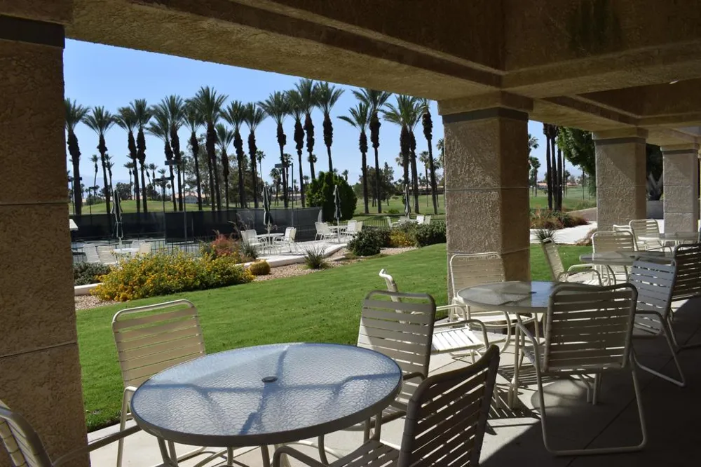 182 Desert Falls Circle Palm Desert, CA 92211