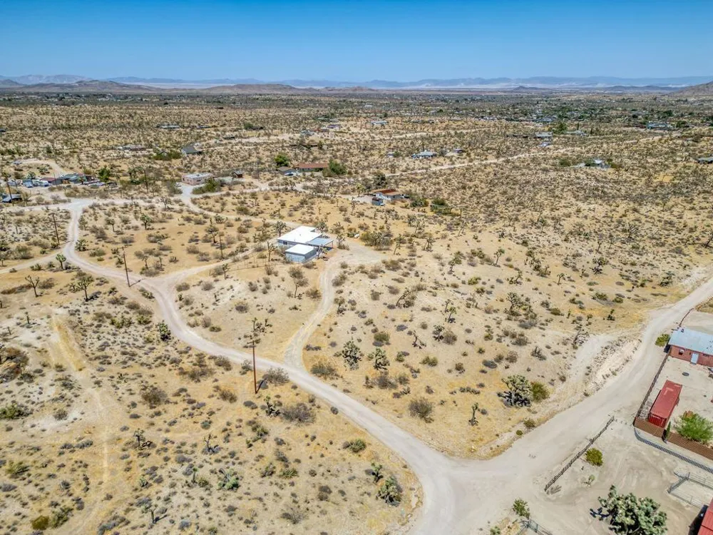 58137 Sun Mesa Drive Yucca Valley, CA 92284