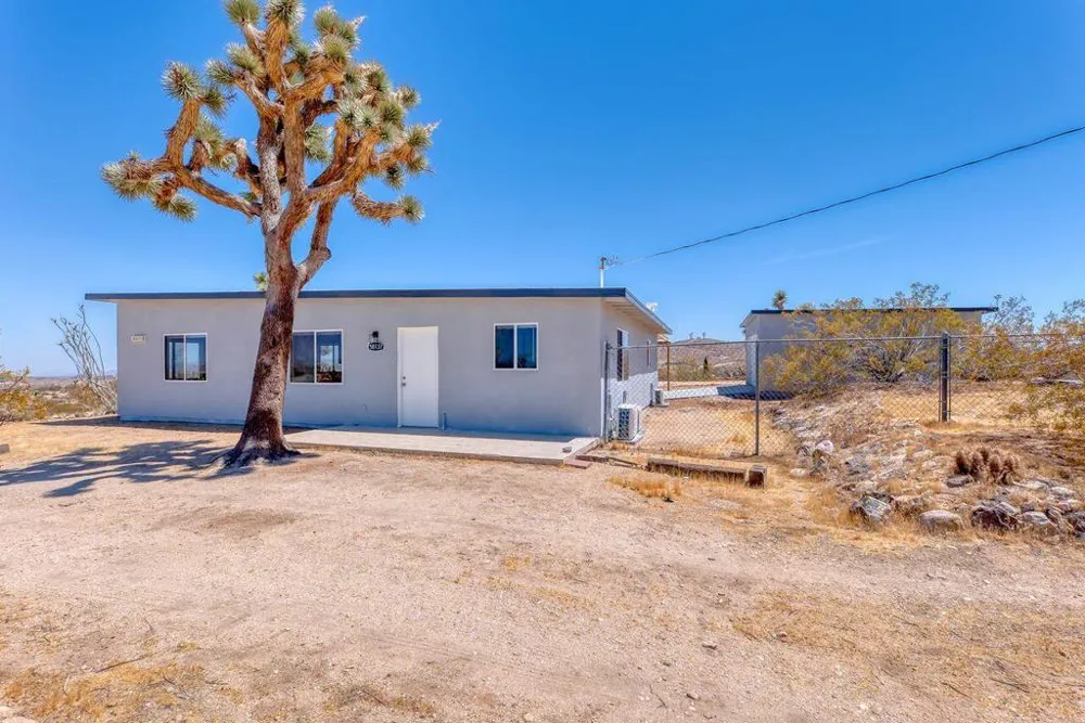 58137 Sun Mesa Drive Yucca Valley, CA 92284