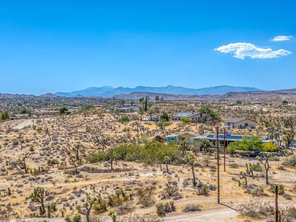 58137 Sun Mesa Drive Yucca Valley, CA 92284
