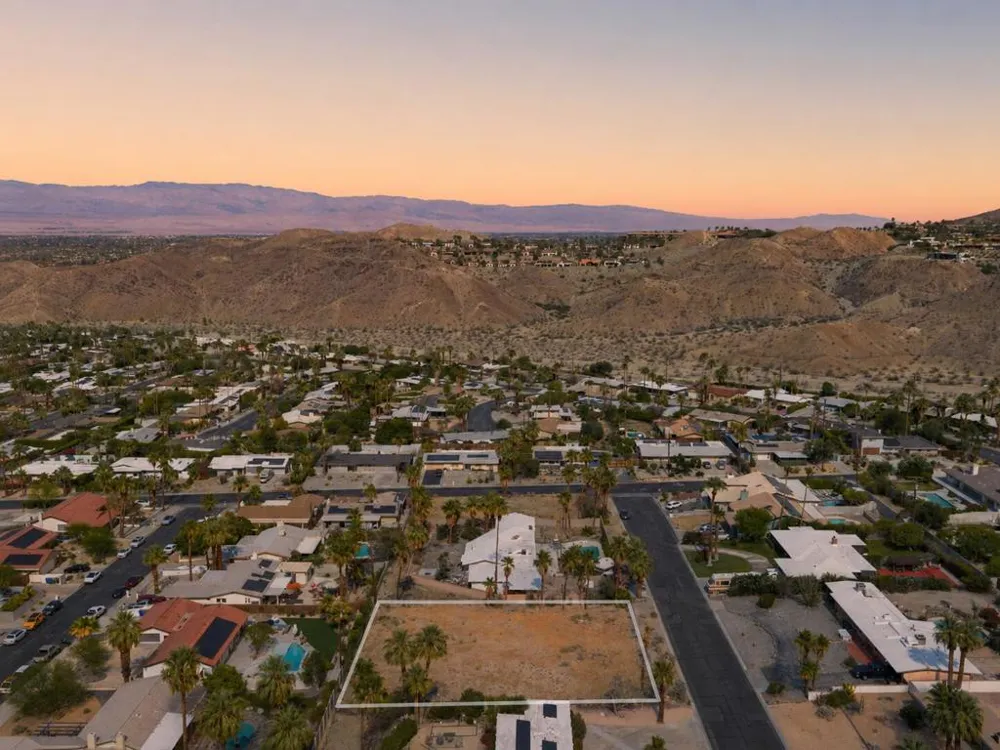 68440 Treasure Trail Cathedral City, CA 92234