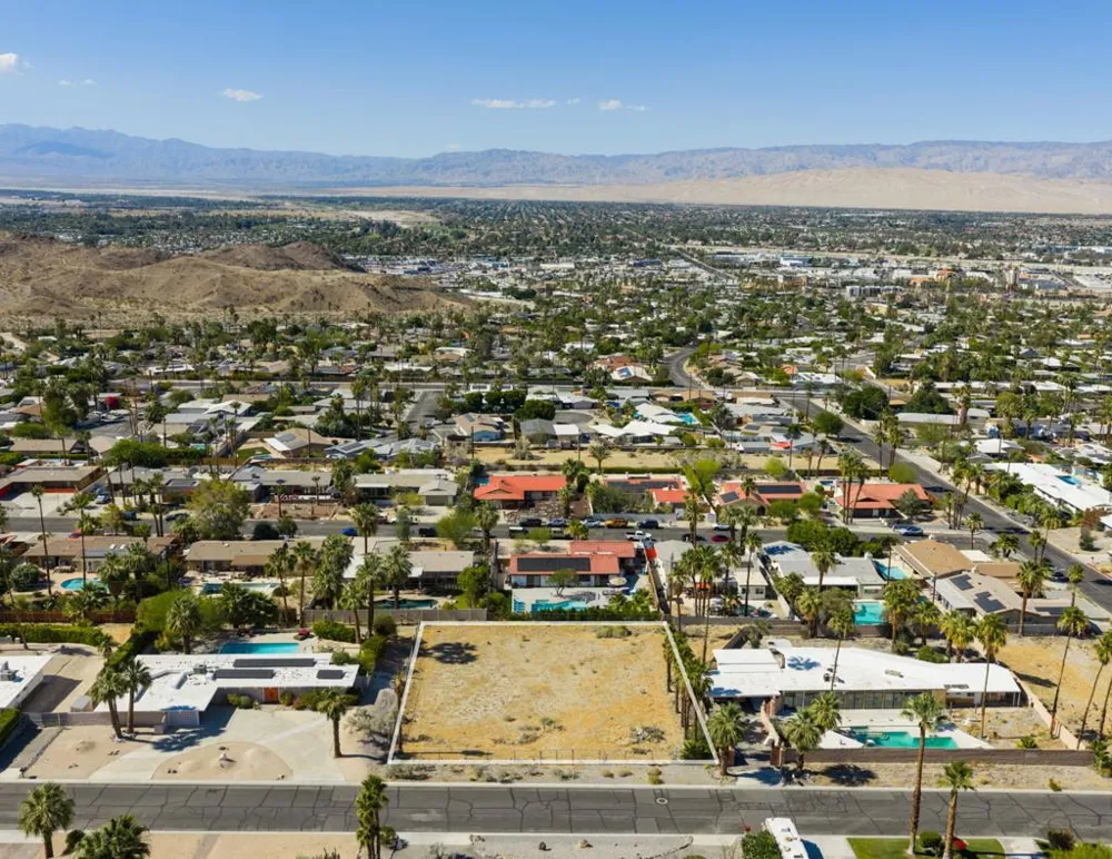 68440 Treasure Trail Cathedral City, CA 92234