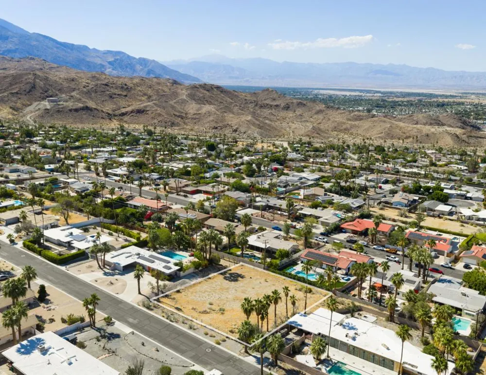 68440 Treasure Trail Cathedral City, CA 92234
