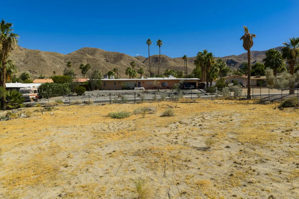 68440 Treasure Trail Cathedral City, CA 92234