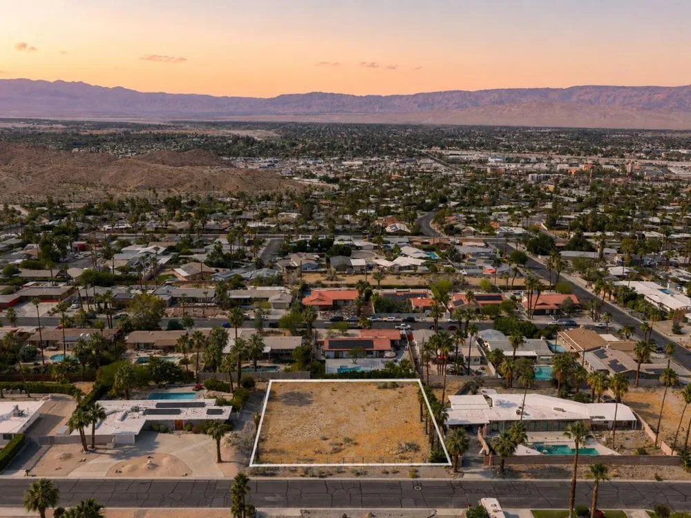 68440 Treasure Trail Cathedral City, CA 92234