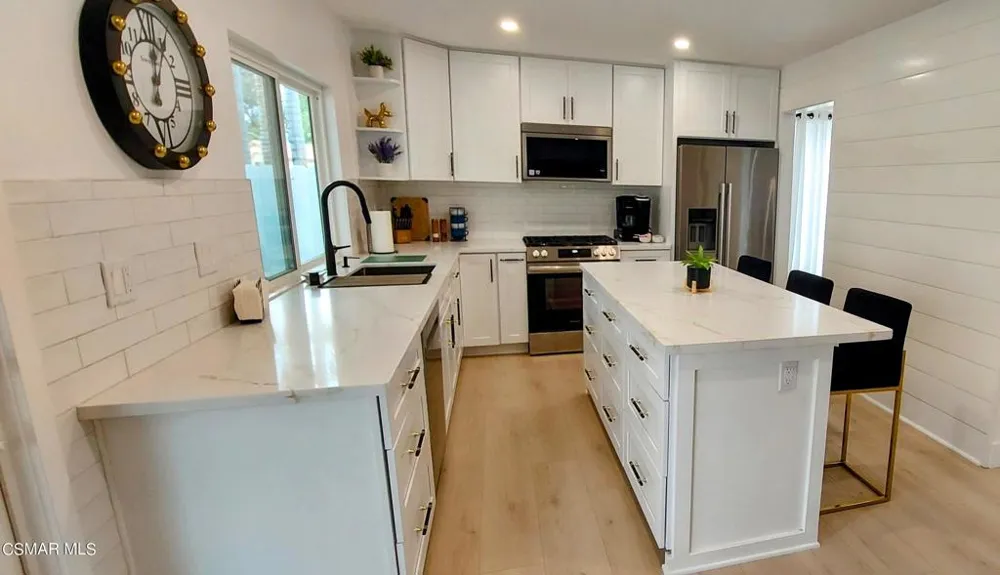 3322 Rainbow Creek Circle Thousand Oaks, CA 91360