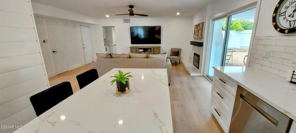 3322 Rainbow Creek Circle Thousand Oaks, CA 91360