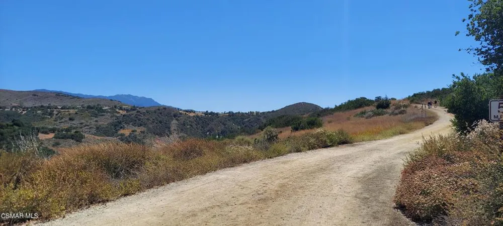 3322 Rainbow Creek Circle Thousand Oaks, CA 91360