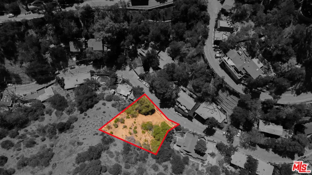 8169 Kirkwood Drive Los Angeles, CA 90046