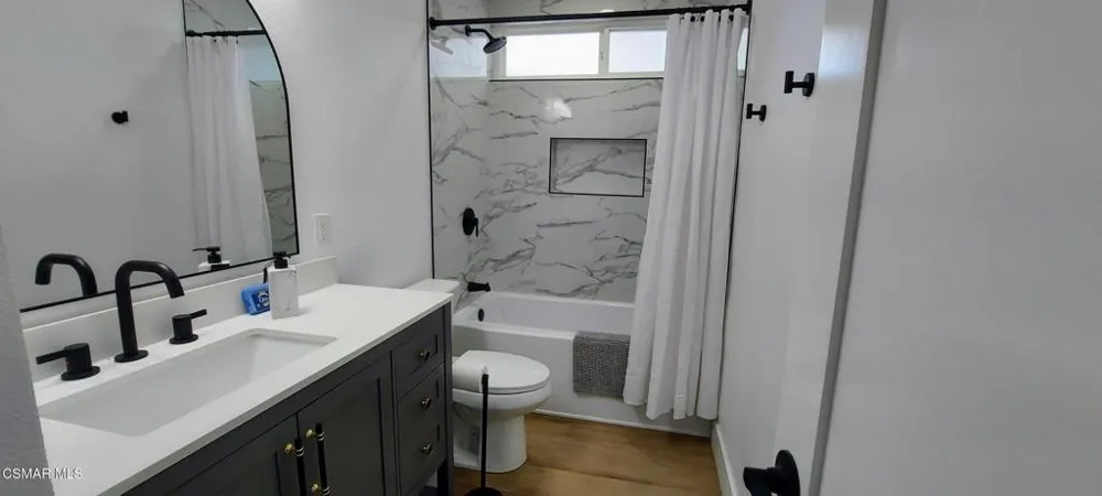1854 Gaviota Court Simi Valley, CA 93065