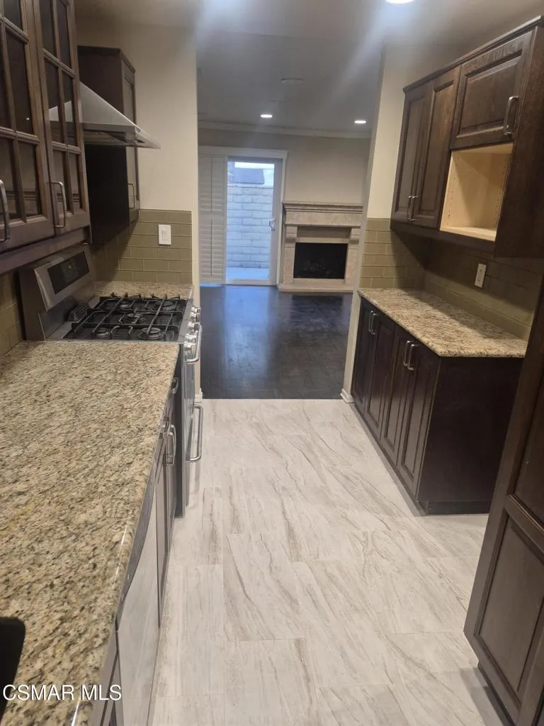 14506 Benefit Street #104 Sherman Oaks, CA 91403